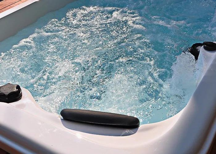 Spettacolare Vista Mare - Casa Con Jacuzzi דירה *